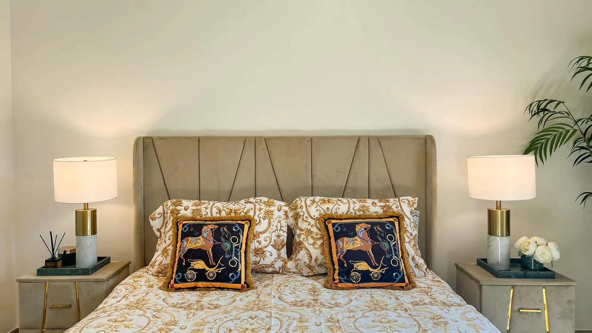 דובאי Exquisite 2Br Apartment In La Cote Building 5