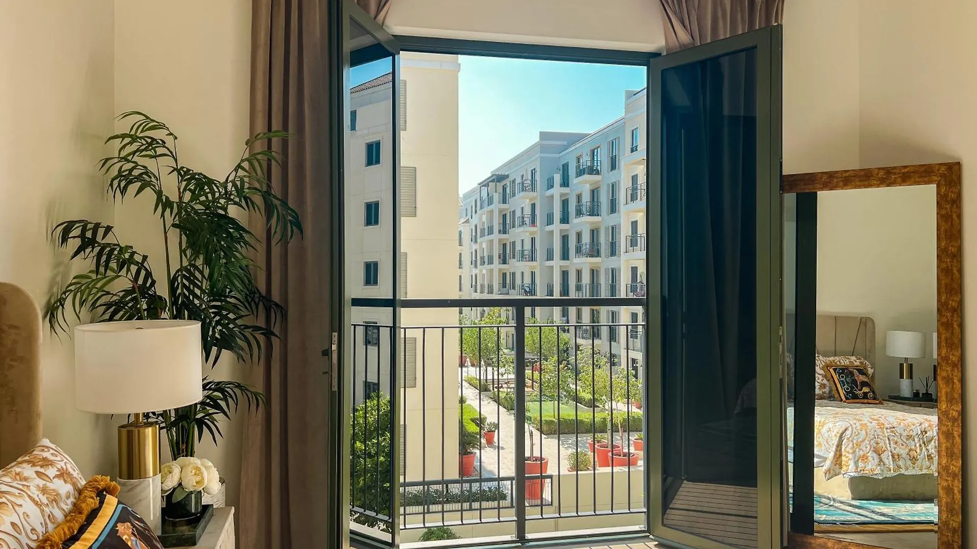 דובאי Exquisite 2Br Apartment In La Cote Building 5